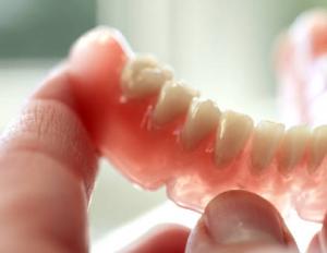 Видови на забна протетика